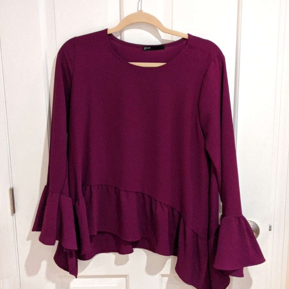 Gibson Plum Colored Flounce Sleeve Blouse